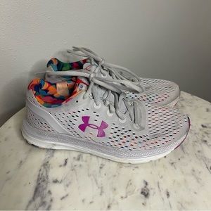 Under Armour Sneakers Size 6.5 M rainbow shoes athletic Gently worn